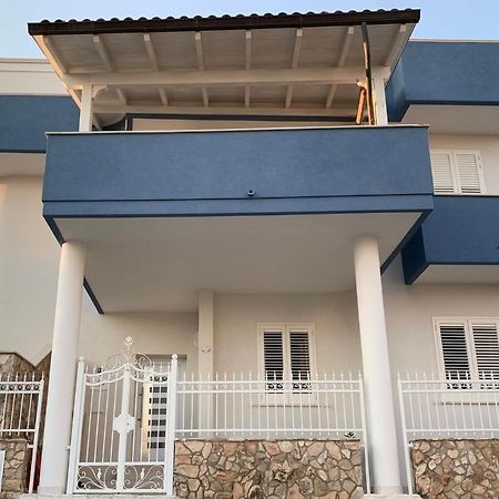 Rivamare Apartment Torre Squillace Bagian luar foto