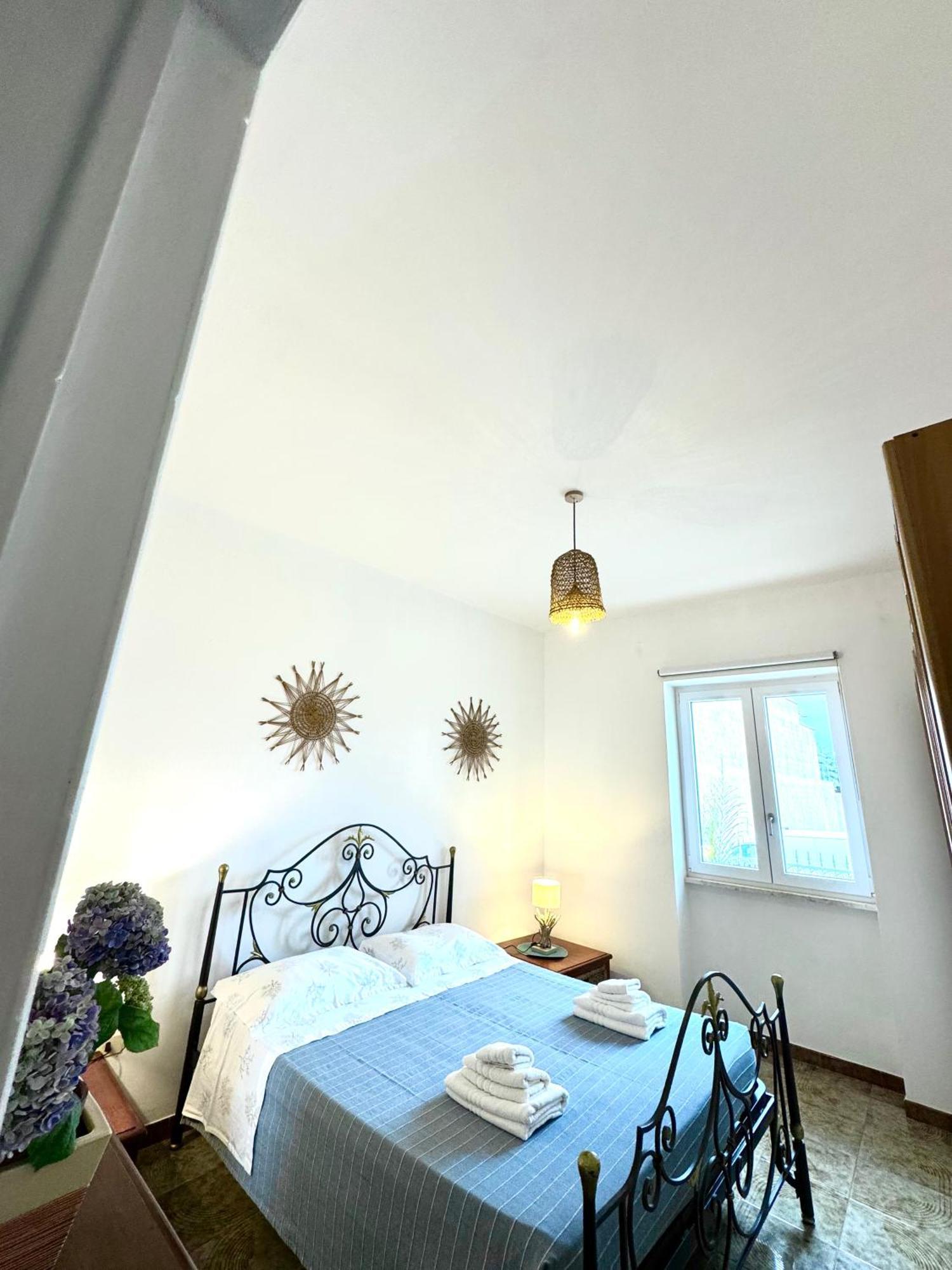 Rivamare Apartment Torre Squillace Bagian luar foto